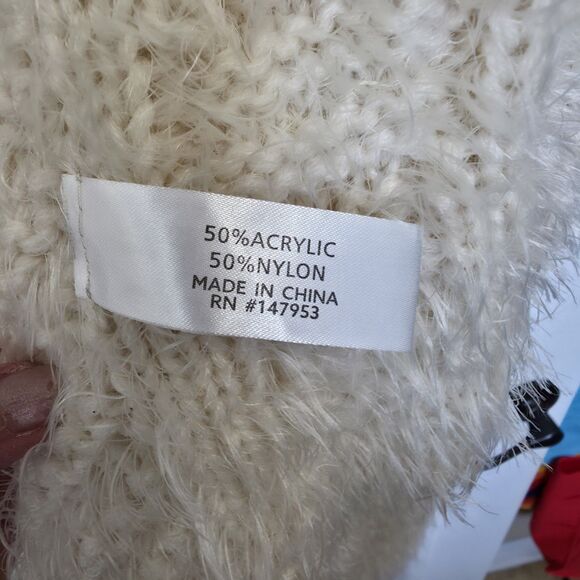 Kloth & Clover Cream Color Open Front Soft Eyelash Knit Sweater Vest One Size - Picture 3 of 6